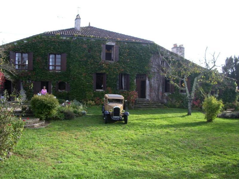 Chez Mamie Et Papi Bed & Breakfast Puynormand Eksteriør bilde