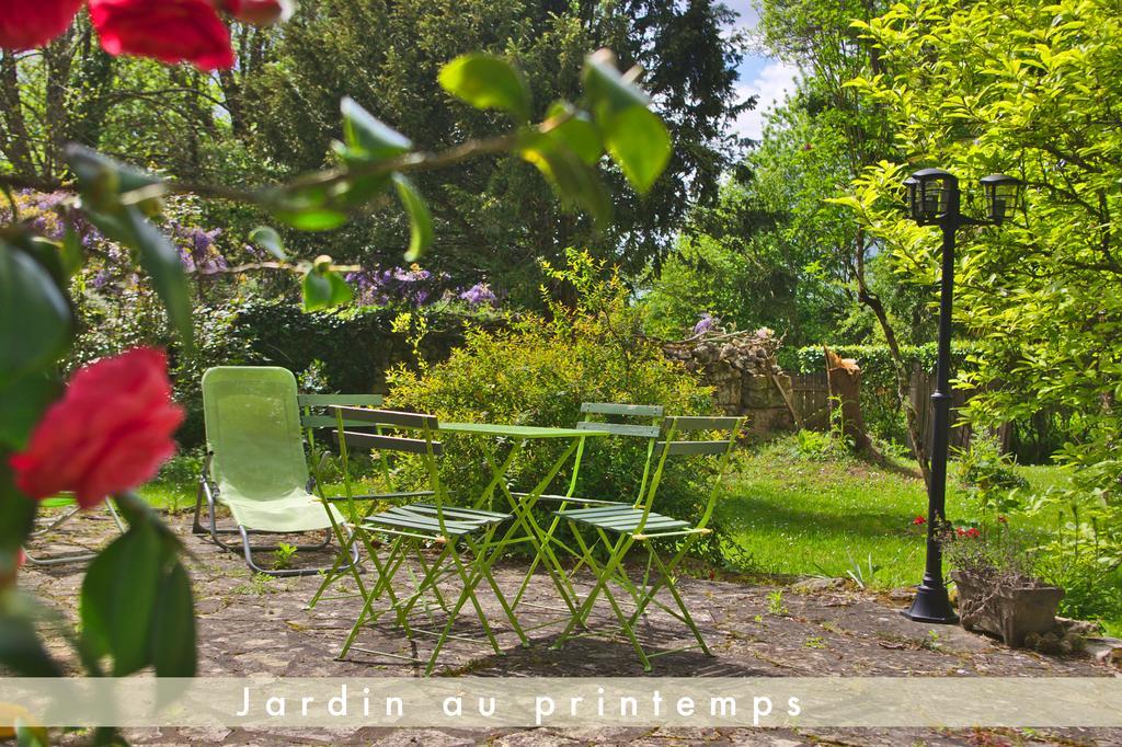 Chez Mamie Et Papi Bed & Breakfast Puynormand Eksteriør bilde