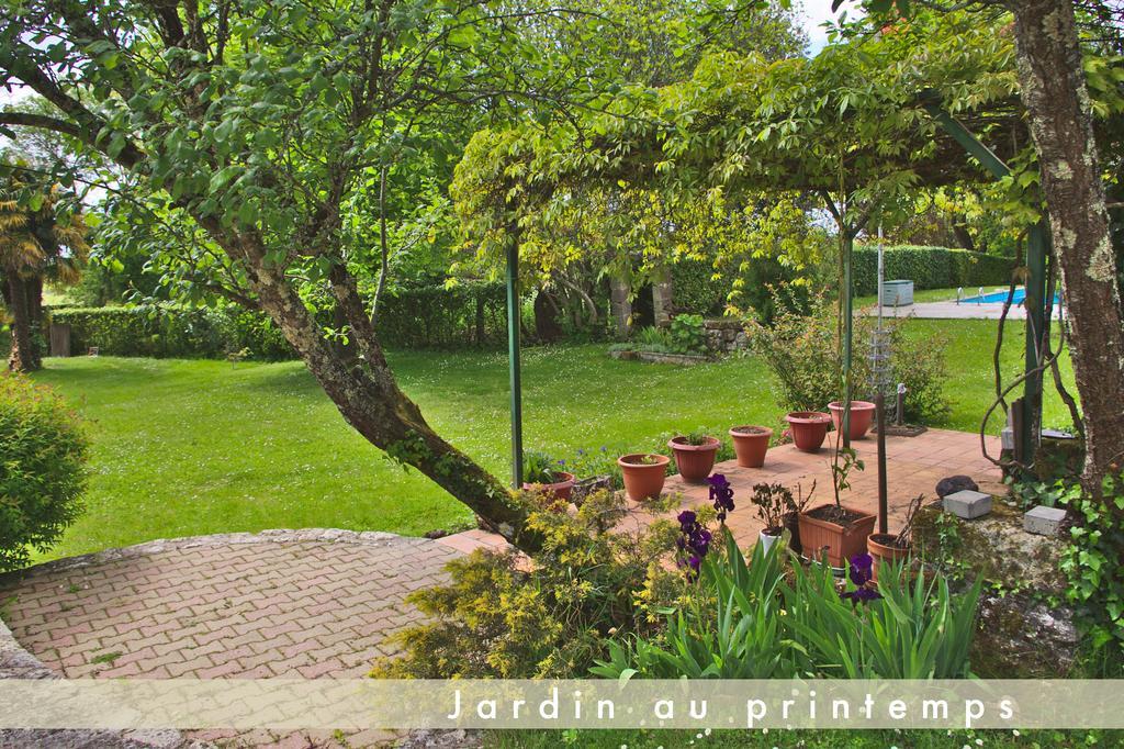 Chez Mamie Et Papi Bed & Breakfast Puynormand Eksteriør bilde